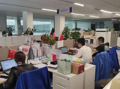 高端制造还有什么新玩法?这座超级工厂你想象不到!